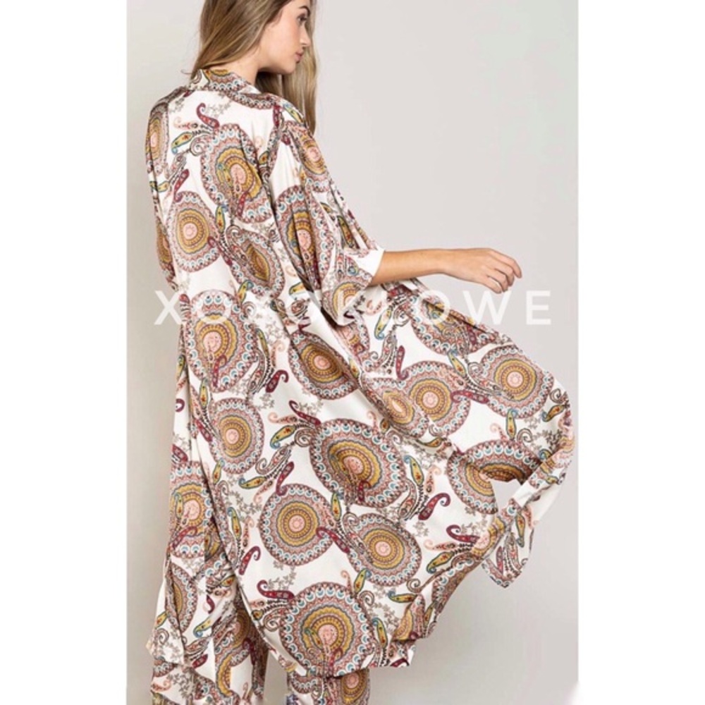 POL Paisley & Medallion Print Kimono Satin Relaxed Fit
